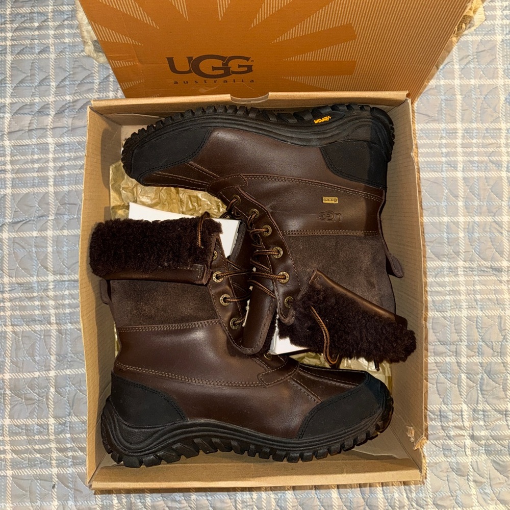 UGG Women’s Adirondack Boots Brown